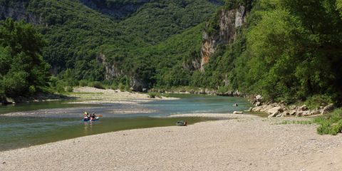 Gorges en aval Pont d'Arc 1